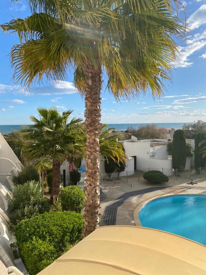 Le Cali, P2 Cabine Dans Une Residence Avec Piscine, Vue Mer Et Parking Prive La Grande-Motte Kültér fotó